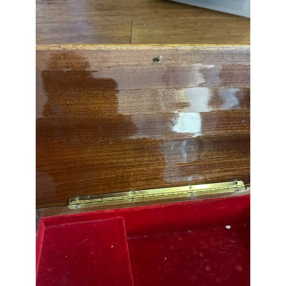 Italian made lacquer jewelry-music box- see description - Picture 4 of 5